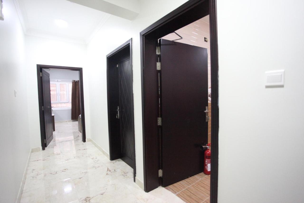 Almanzel Hotel Apartments Mascate Esterno foto